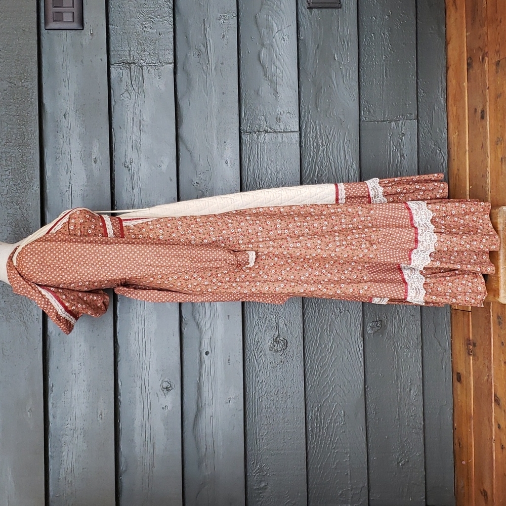 GUNNE SAX Vintage 70's Dreamie Floral Quilted Apron Front Hooded Maxi Dress sz 9 - Picture 4 of 15